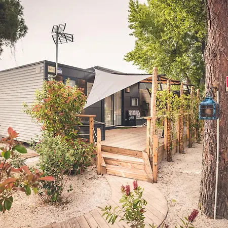 Parque de Campismo Les Sables D'or 4*