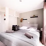 Les Sables D'or אתר קמפינג 4*