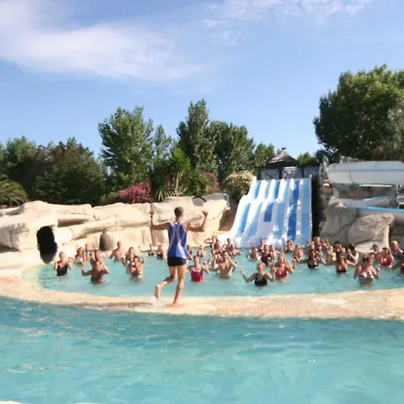 西波斯迪奥尔露营酒店 阿格德