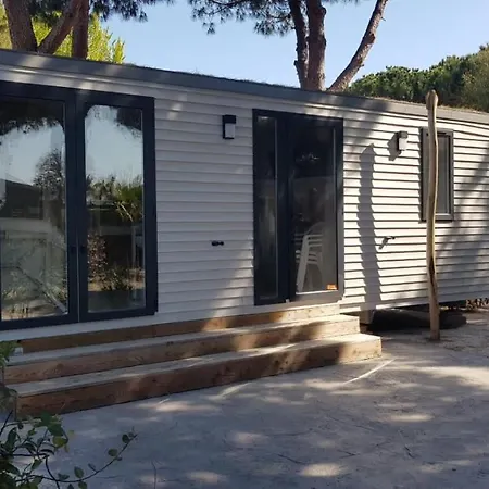 Les Sables D'or キャンプ場 4*