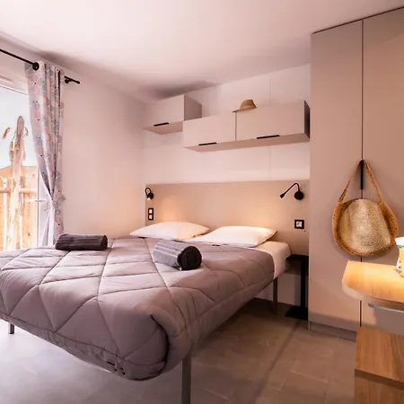 Les Sables D'or Kamp alanı