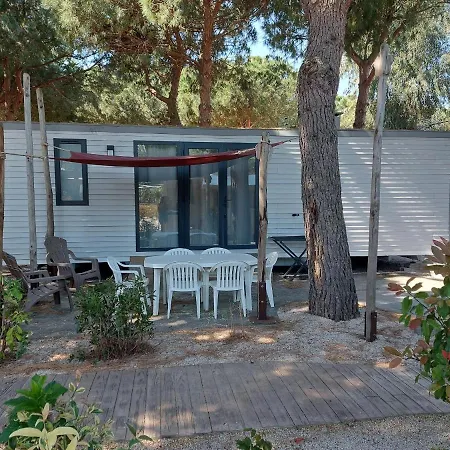 Les Sables D'or Kamp alanı