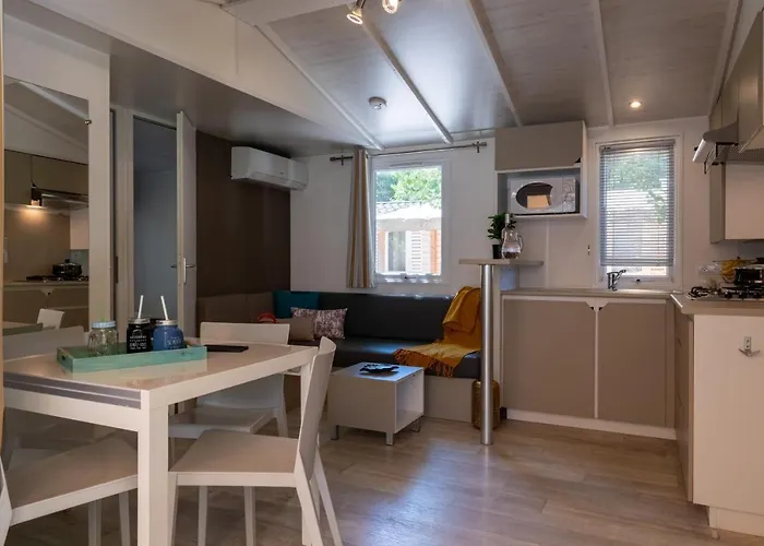 Кемпинг Les Sables D'or 4*